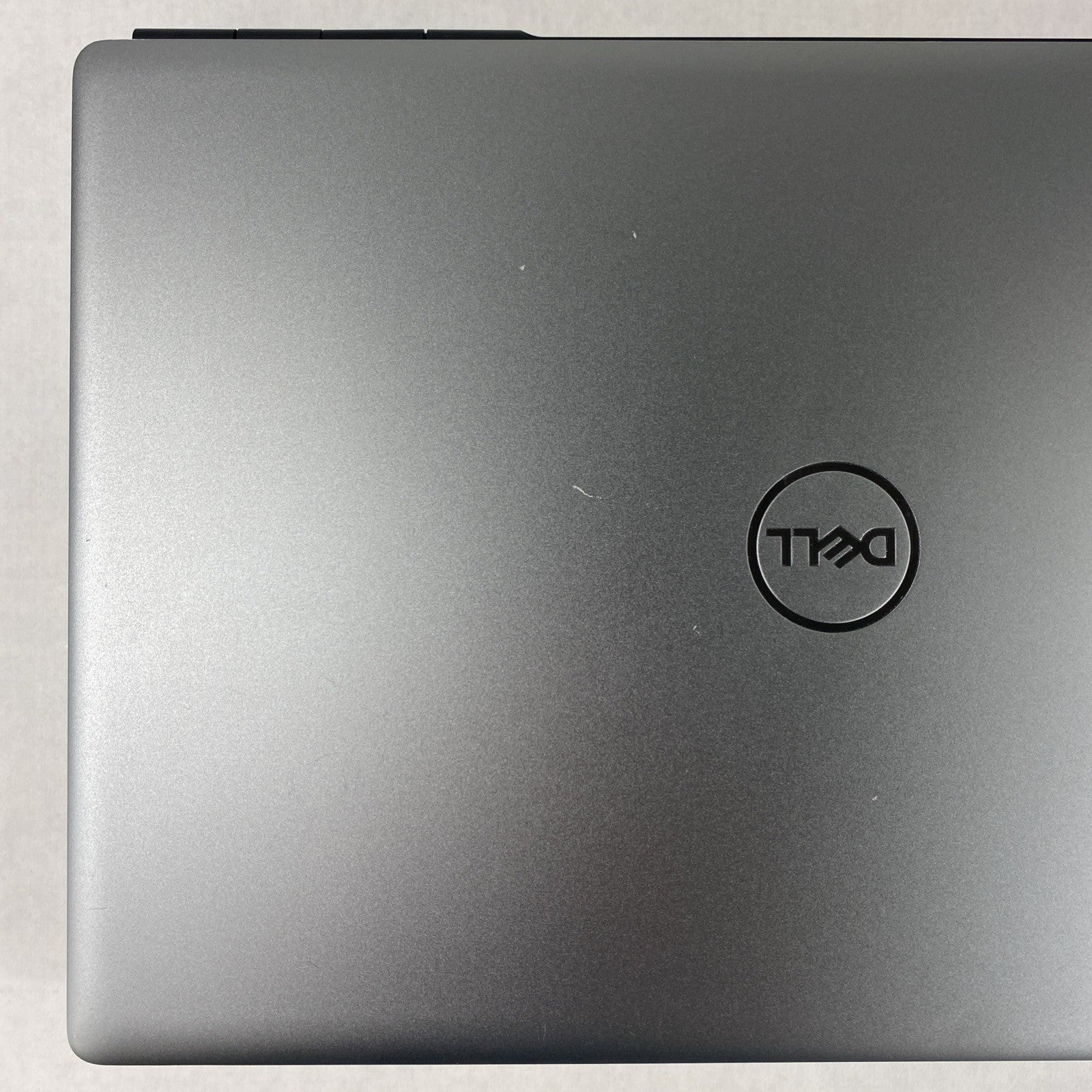 Dell Precision 7560 Intel Xeon W-11855M 3.16GHz 32GB RAM 15.6" No HDD No OS