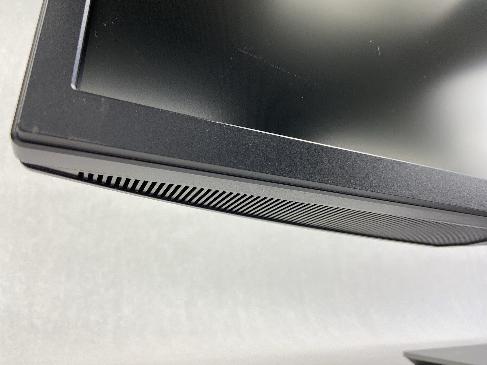 Dell Flat Panel Multi Client Monitor P4317Qc 43" In 4k UHD 3840x2160 With Stand