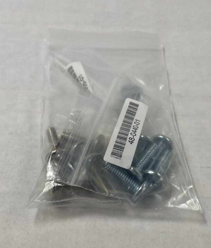 Cisco Rack Mount and Cross Brace Kit 700-01488-04 AO SES GDL