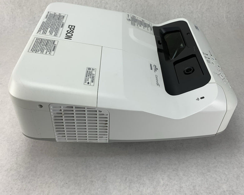 Epson PowerLite 695Wi H740A LCD Lamp Projector 2502 Lamp Hours - No Remote