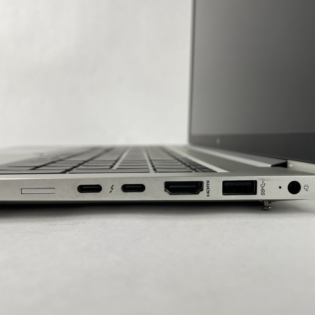 HP EliteBook 850 G8 15.6" i5-1145G7 2.60 GHz 16 GB RAM No SSD/OS/AC/Batt-READ9