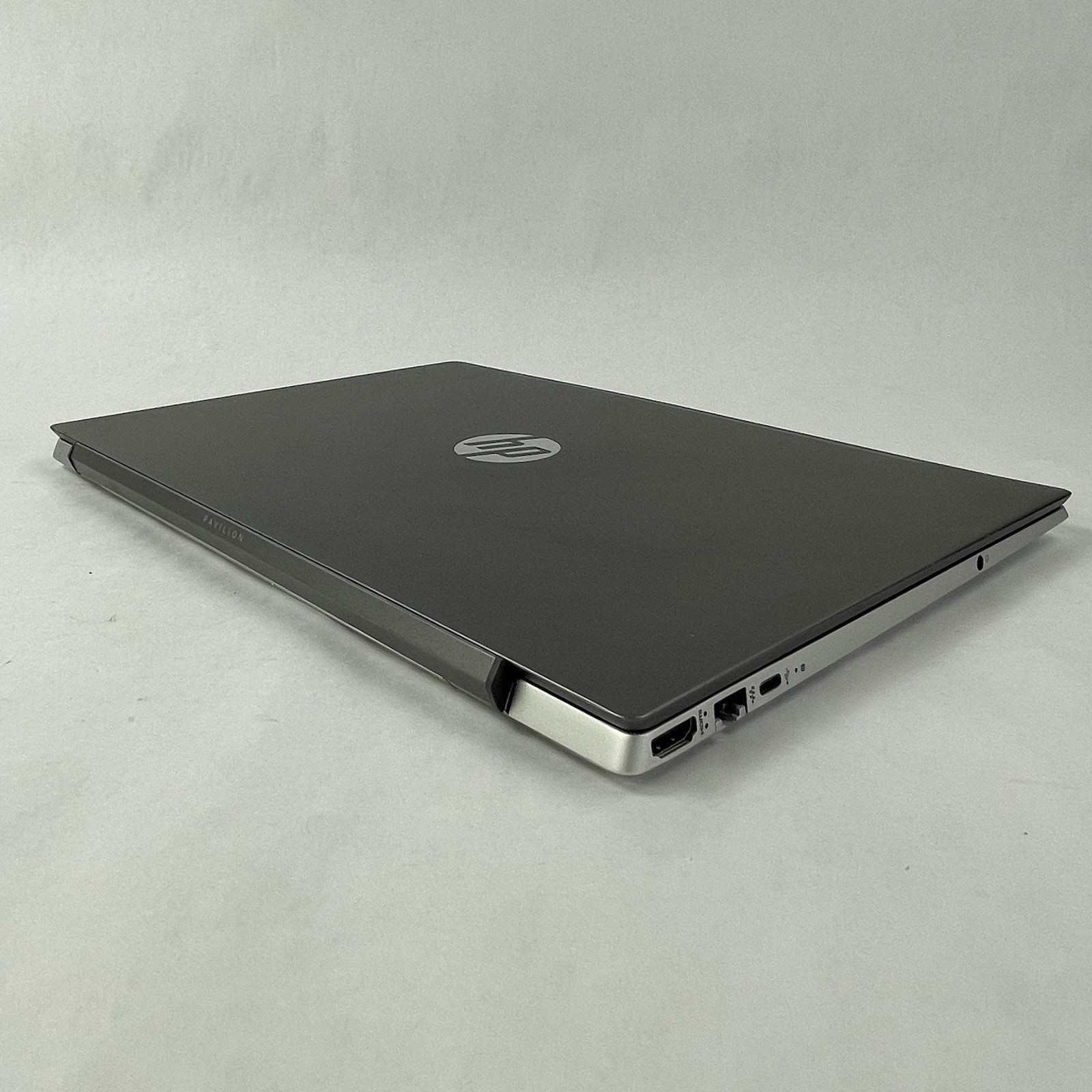 HP Pavilion 15-cs2082cl 15.6" i7-8565U 1.80 GHz 8 GB RAM No SSD/OS/AC11