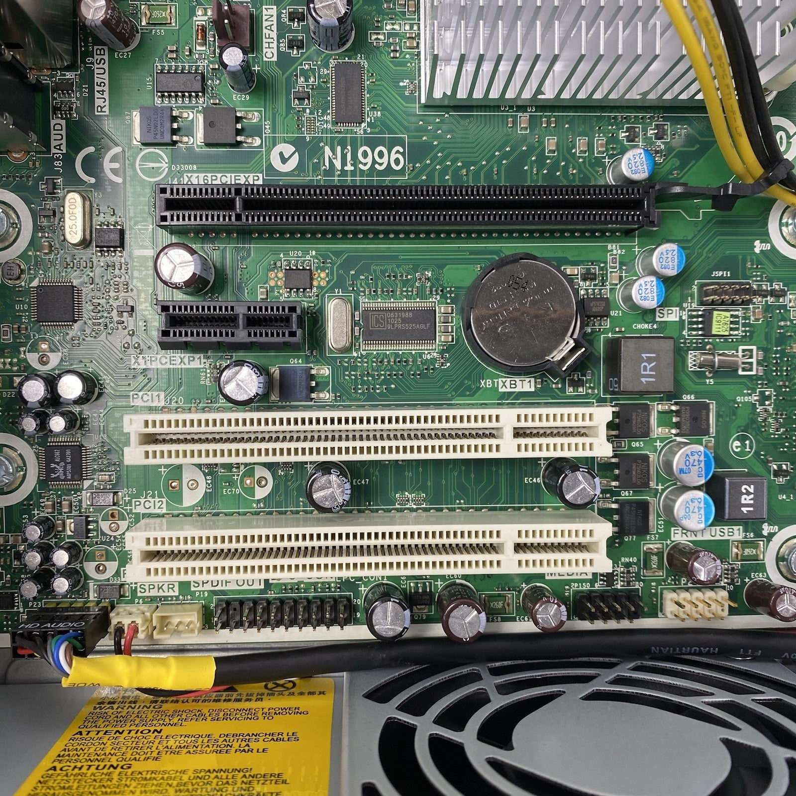 HP Pro 3000 SFF Pentium Dual-Core E6700 3.2GHz 2GB RAM No HDD No OS