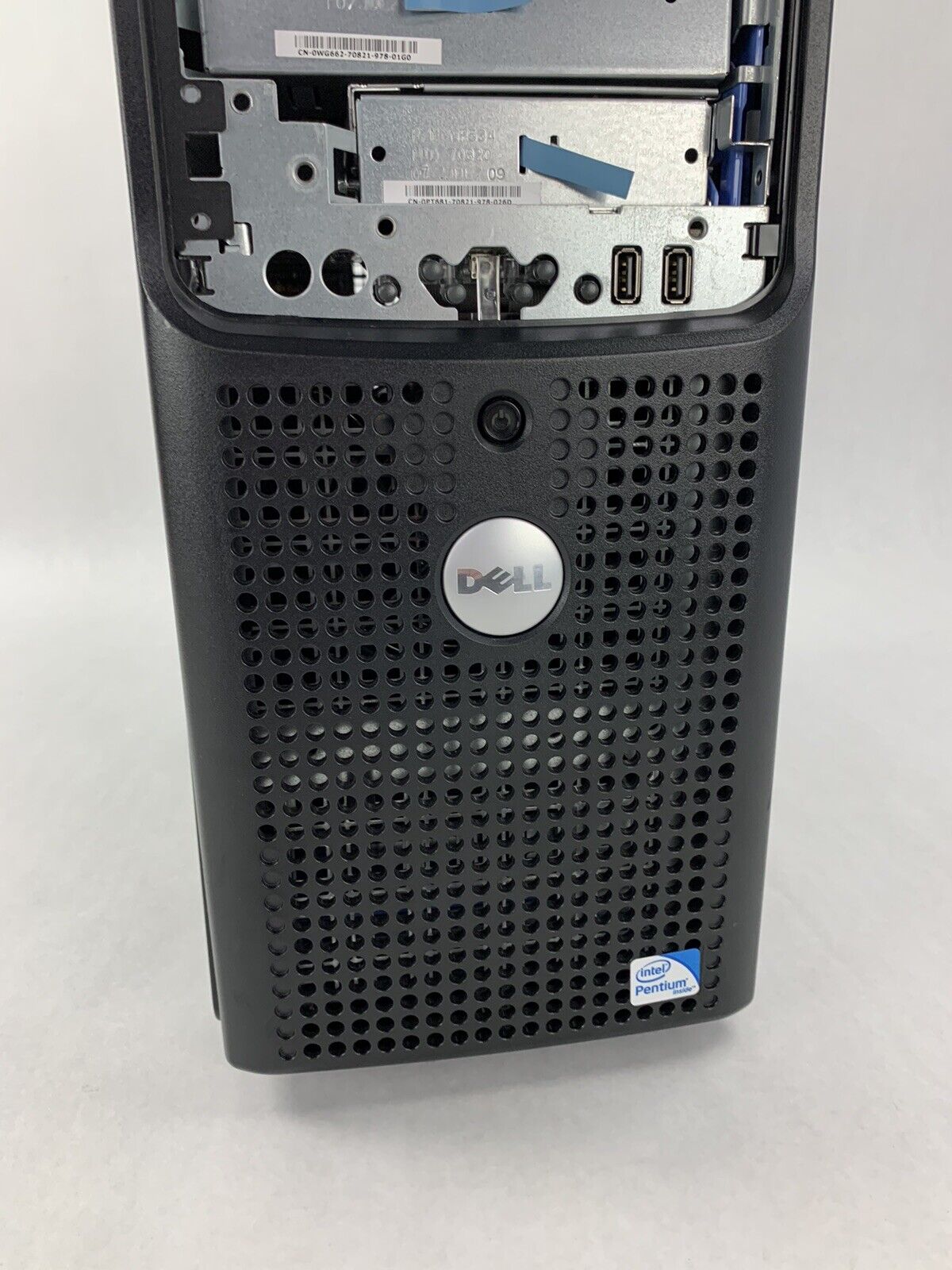 Dell Poweredge Server Desktop T100 Pentium E2220 2.4 GHz 2 GB Ram No OS No HDD