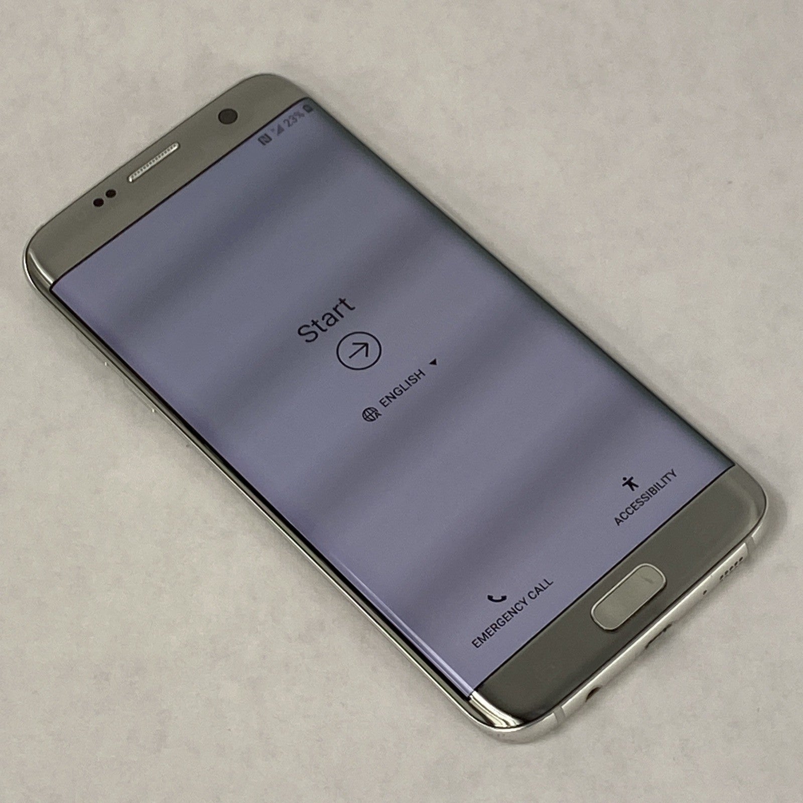 Samsung Galaxy S7 Edge SM-G935V Verizon 32GB 5.5" Silver Titanium0