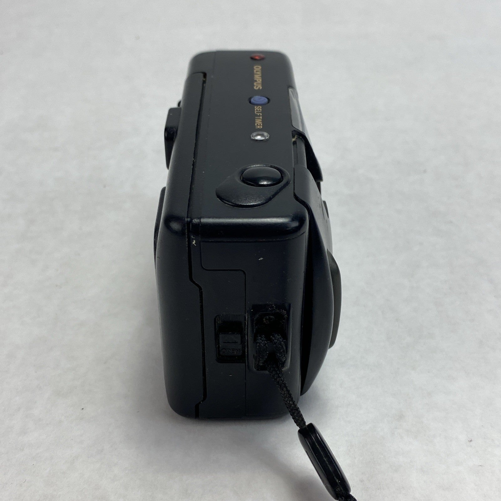 Olympus Infinity Jr 35mm Point And Shoot Film Camera - Tested12