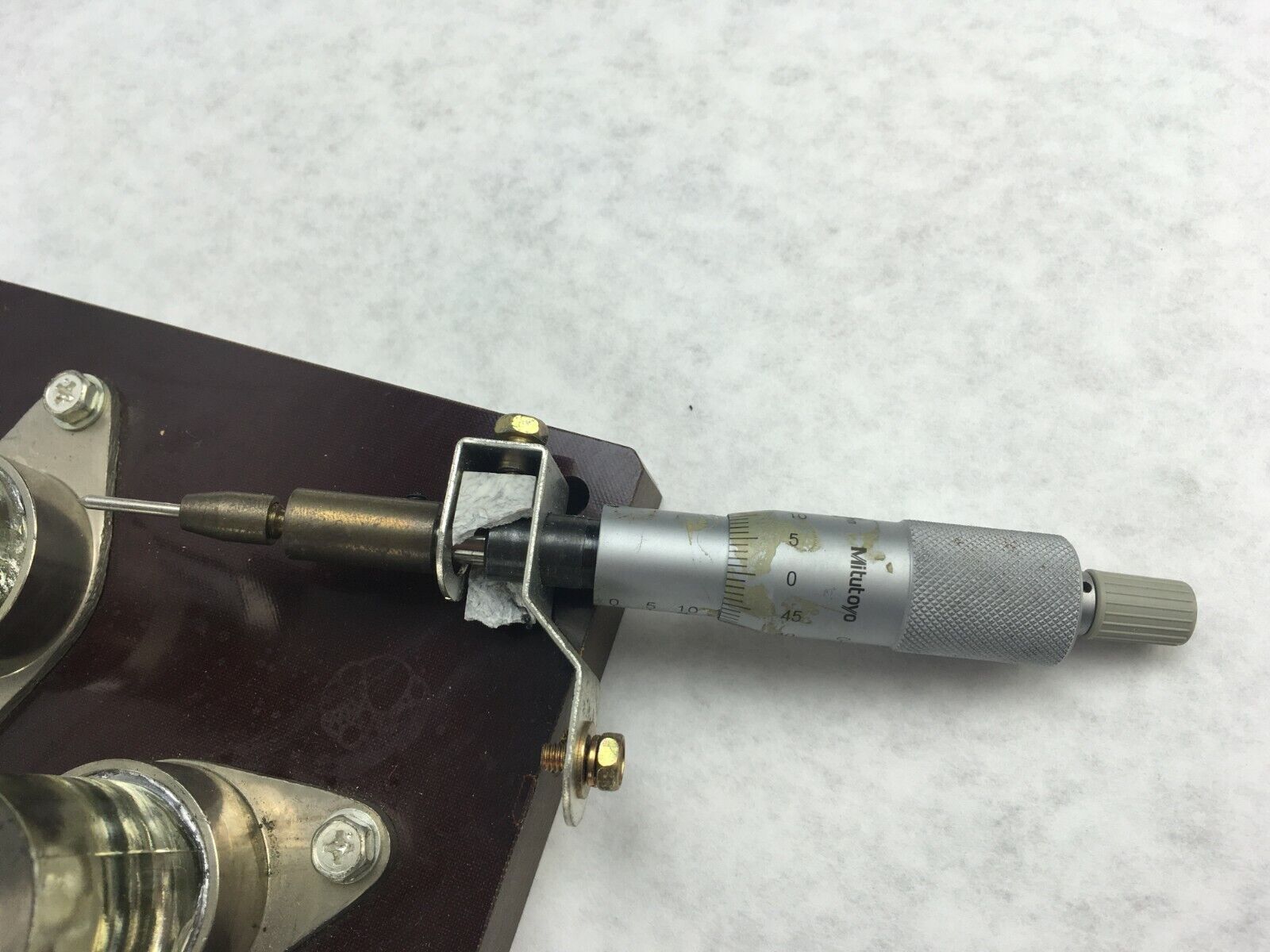 Mitutoyo Micrometer 0-25mm Metric Tool Range .01mm 705 EMI Fixture Tester