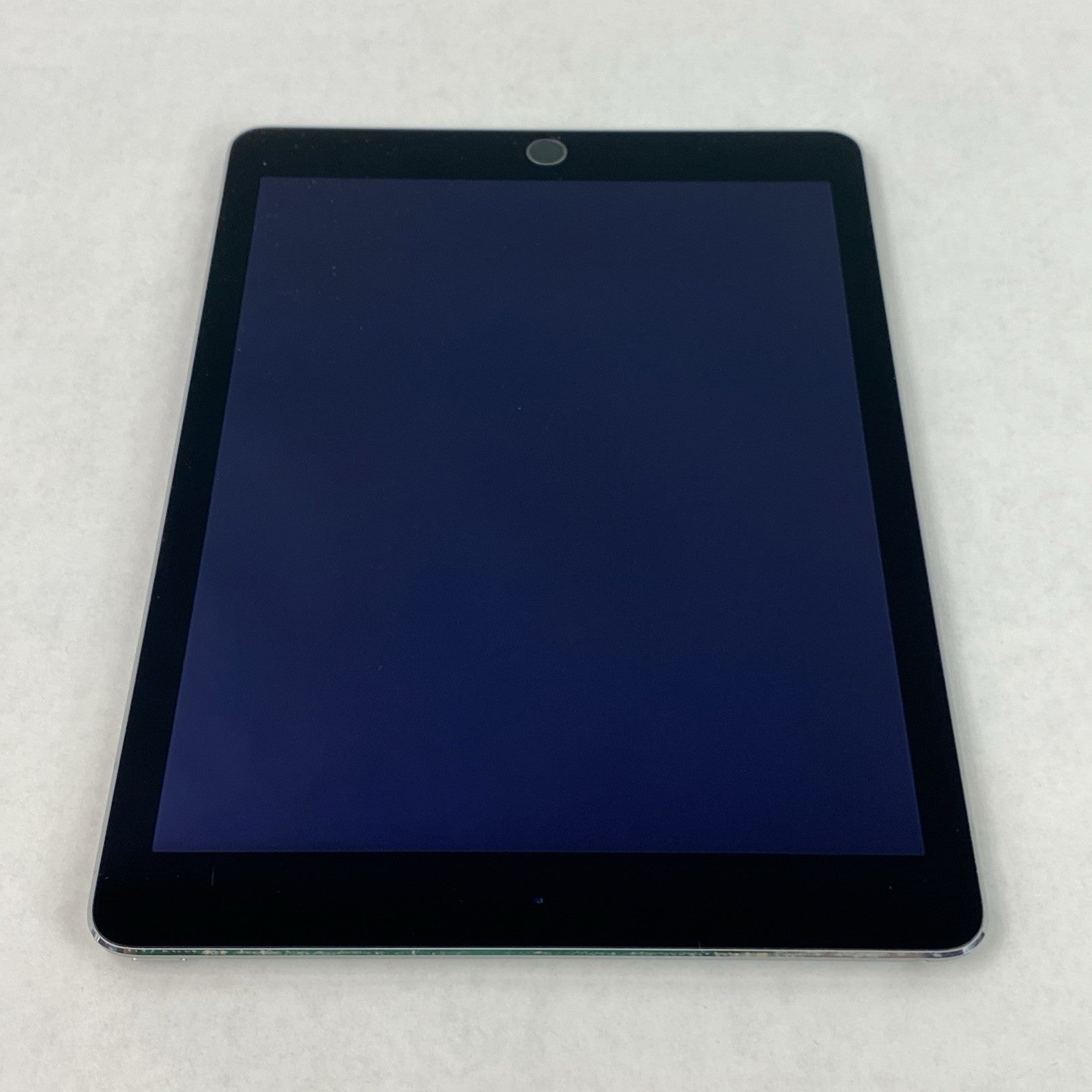 Apple iPad Air 2 A1566 16GB 9.7" Wi-Fi Space Gray IOS 15.8.46