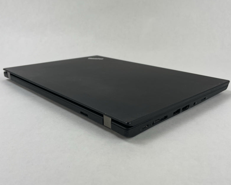 Lenovo ThinkPad T14 Gen 2a 14" Ryzen7 Pro 5850U 1.90 GHz 16 GB RAM No SSD/OS/AC