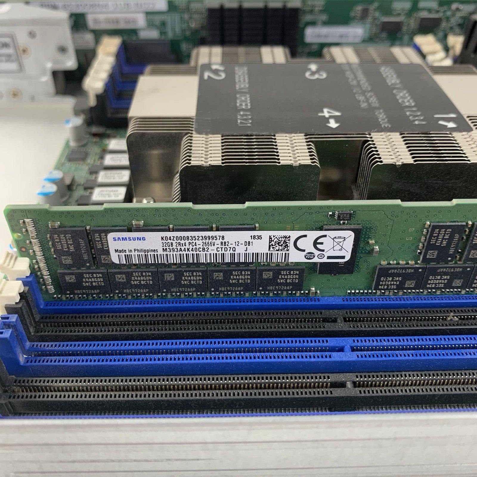 Supermicro X11DPT-B Server Node 2x Silver 4114 2.2 GHz 64 GB Ram No OS No SSD9