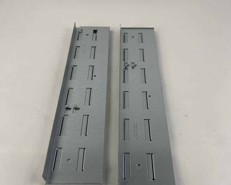 Foxconn 042-004-932 A02 042-004-934 A03 Left and Right Server Rails
