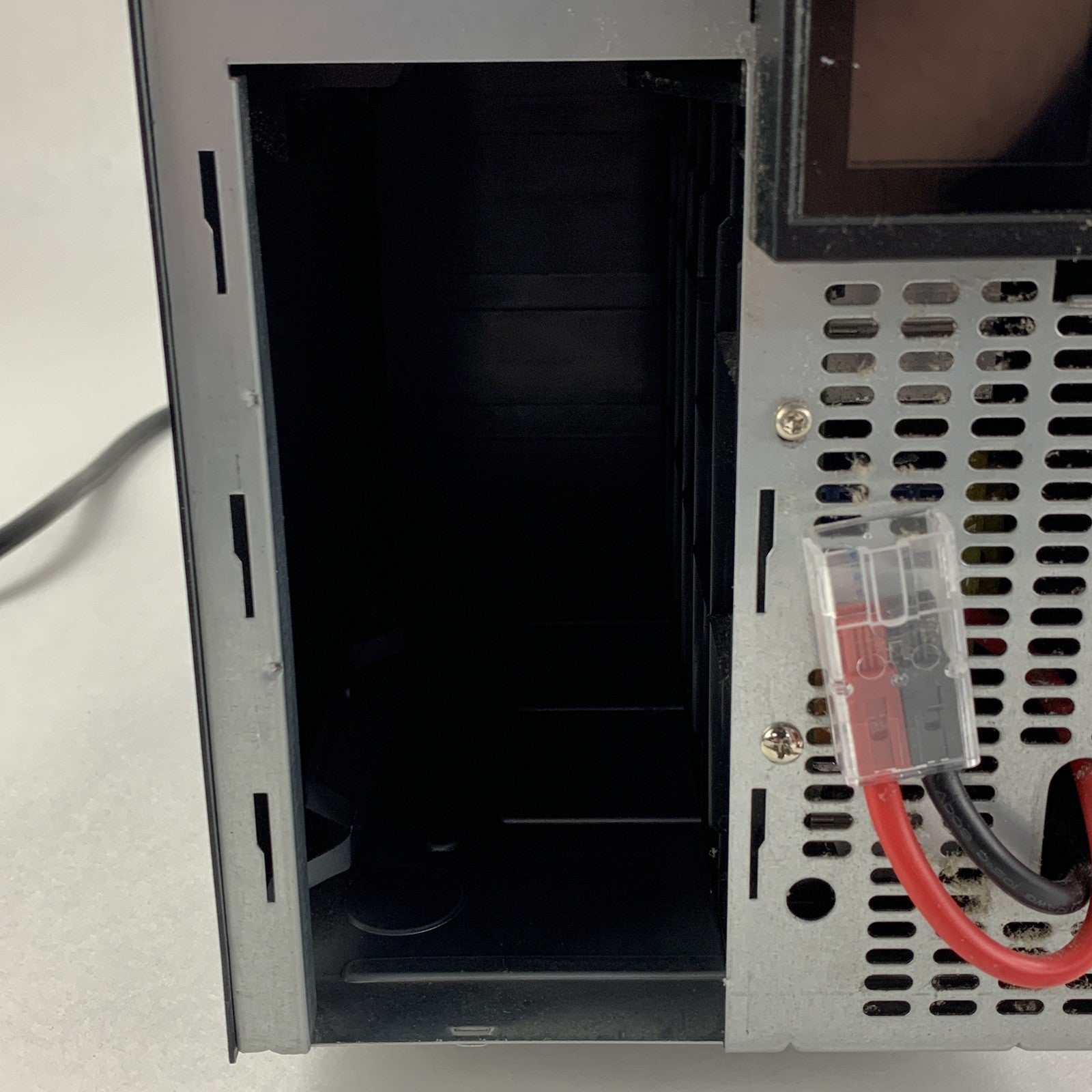 Eaton 5SC750 750VA 525W Tower UPS Tested No Batteries