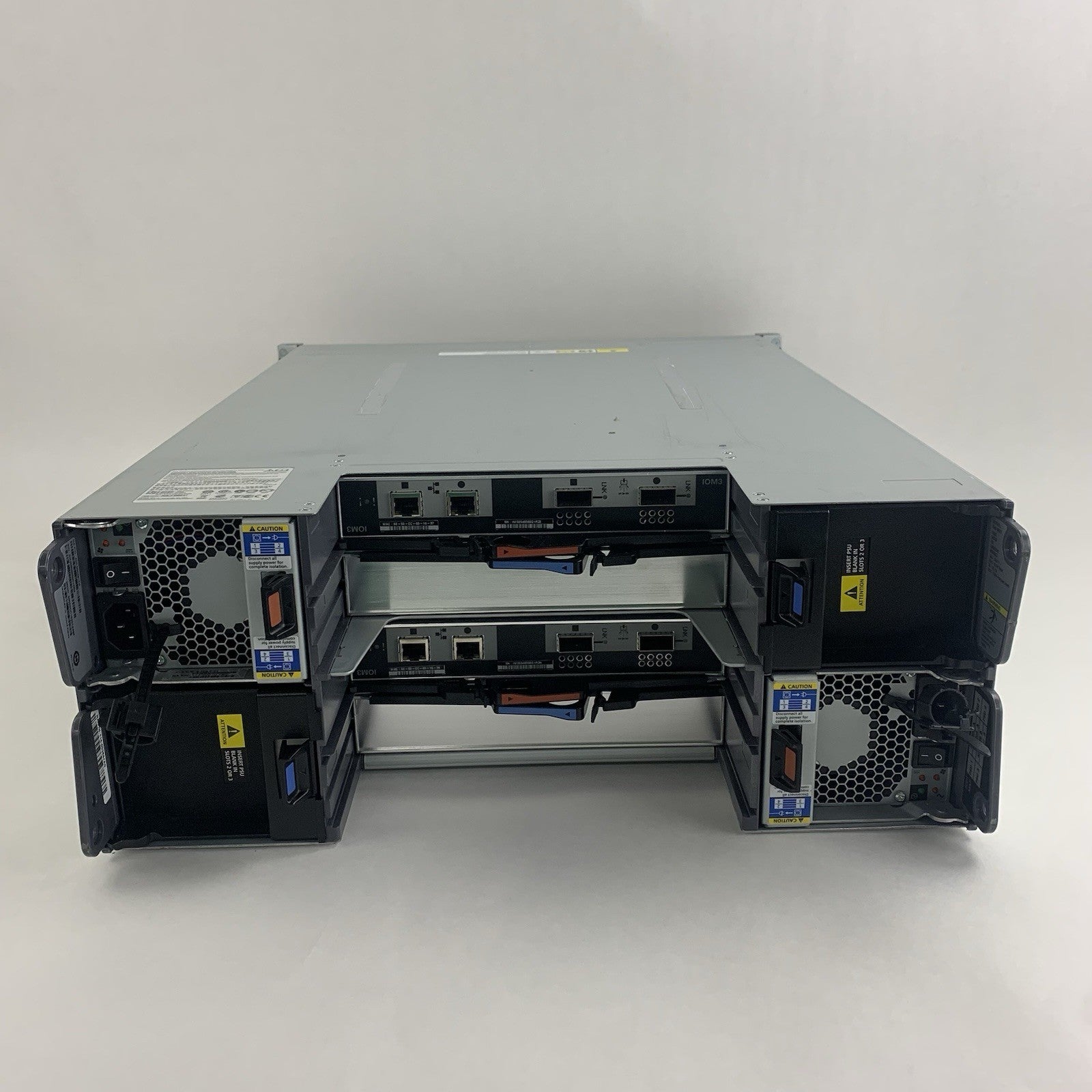 NetApp DS4243 NAJ‑0801 4U 24‑Bay Disk Shelf Chassis 2x IOM3 2x PSUs No HDDs7