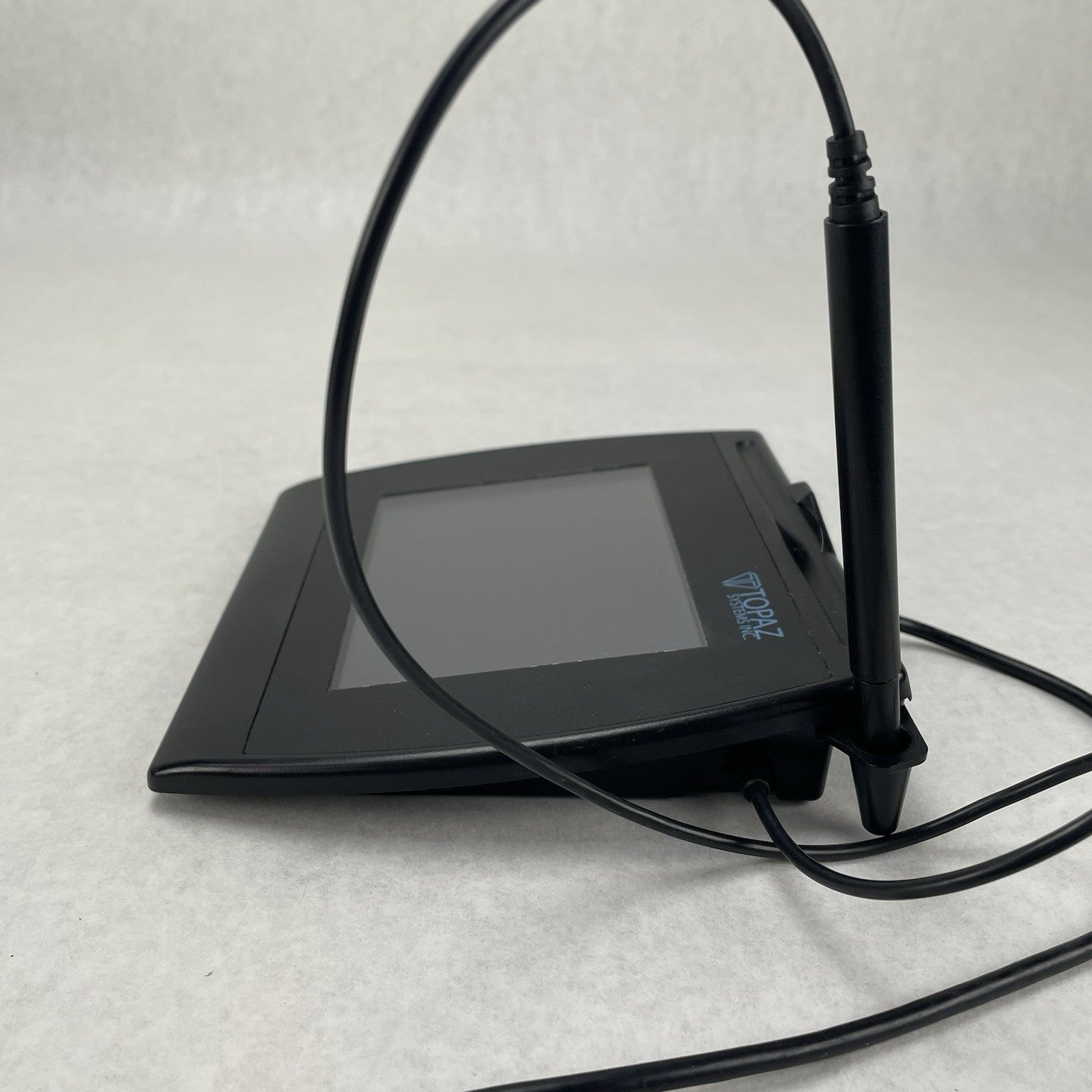 Topaz SignatureGem T-LBK57GC-BBSB-R 5.7" USB Signature Tablet with Stylus POS4