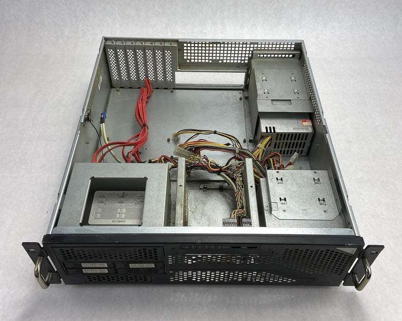 InWin R-Series IW R-300 3U RackMount Server Chassis EMACS P2H-5500V 500W PSU