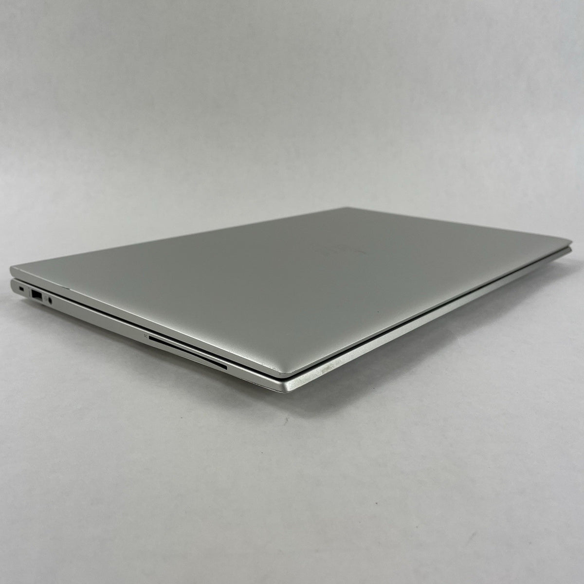 HP EliteBook 850 G8 15.6" i5-1145G7 2.60 GHz 8 GB RAM No SSD/OS/AC/Batt - Rubber9