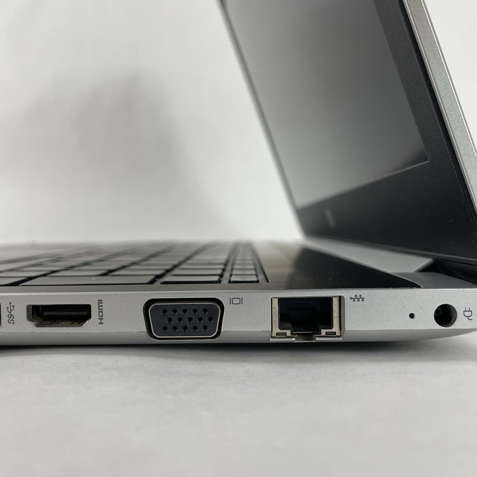 HP ProBook 450 G5 15.6" i5-8250U 1.60 GHz 8 GB RAM No SSD/OS/AC8