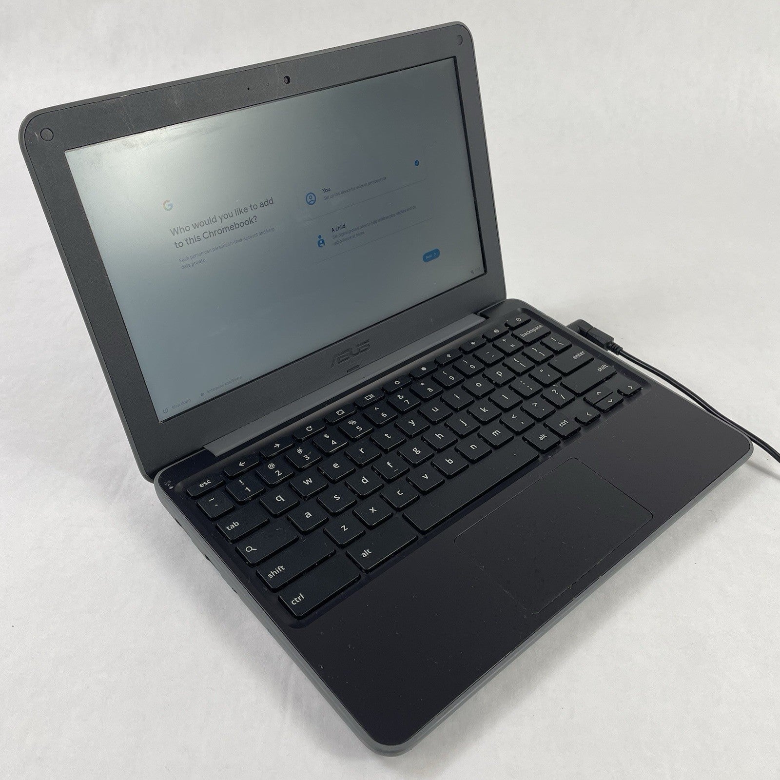 Asus C2025 NoteBook 11.6" Celeron N3060 1.60 GHz 4 GB RAM 16 GB Storage No AC0
