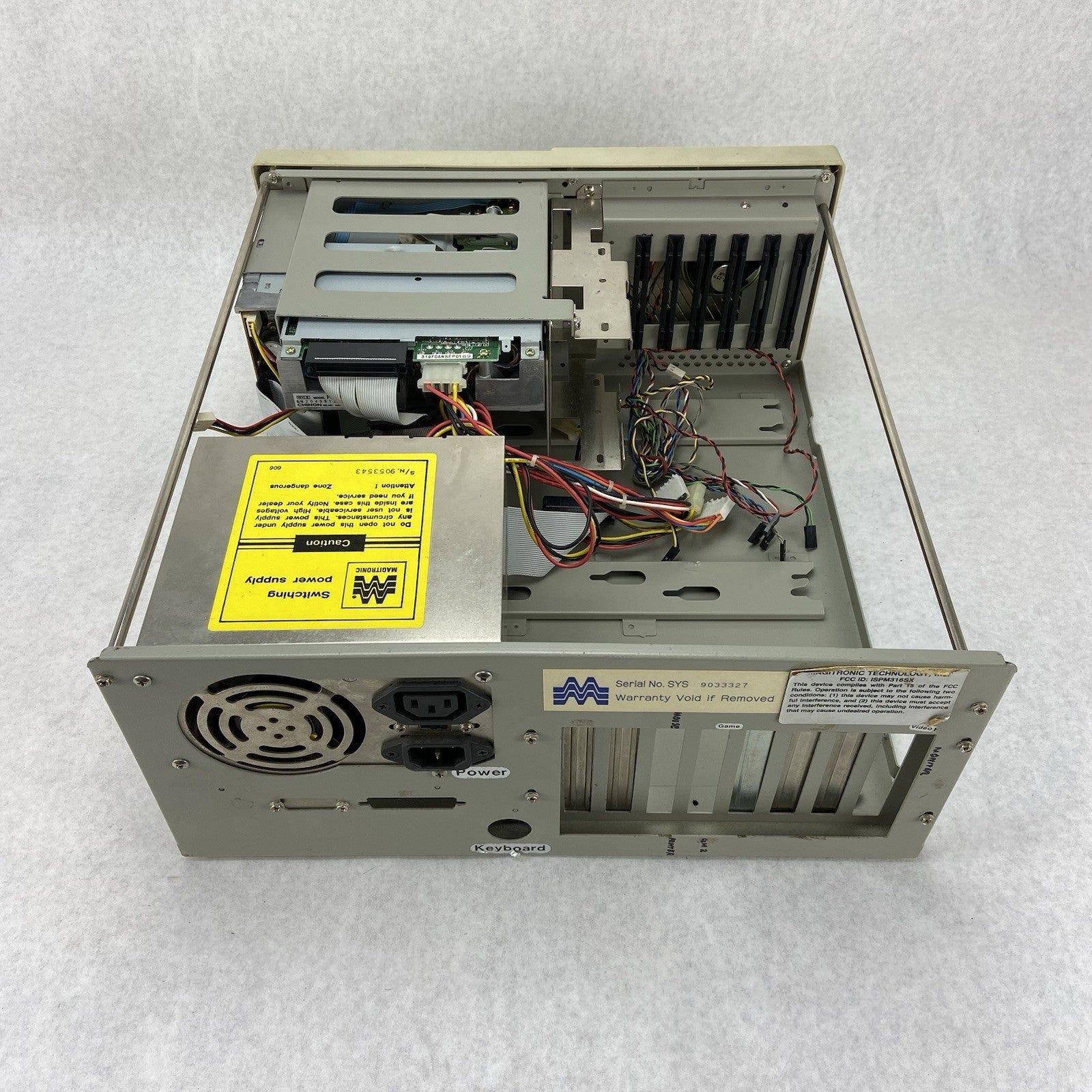 Vintage AT Desktop Computer Case Magironic 200W AT Power Supply7
