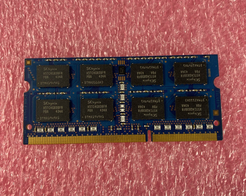SK 8GB DDR3L PC3L-12800S Laptop Memory Ram Hynix HMT41GS6BFR8A-PB - Lot of 2