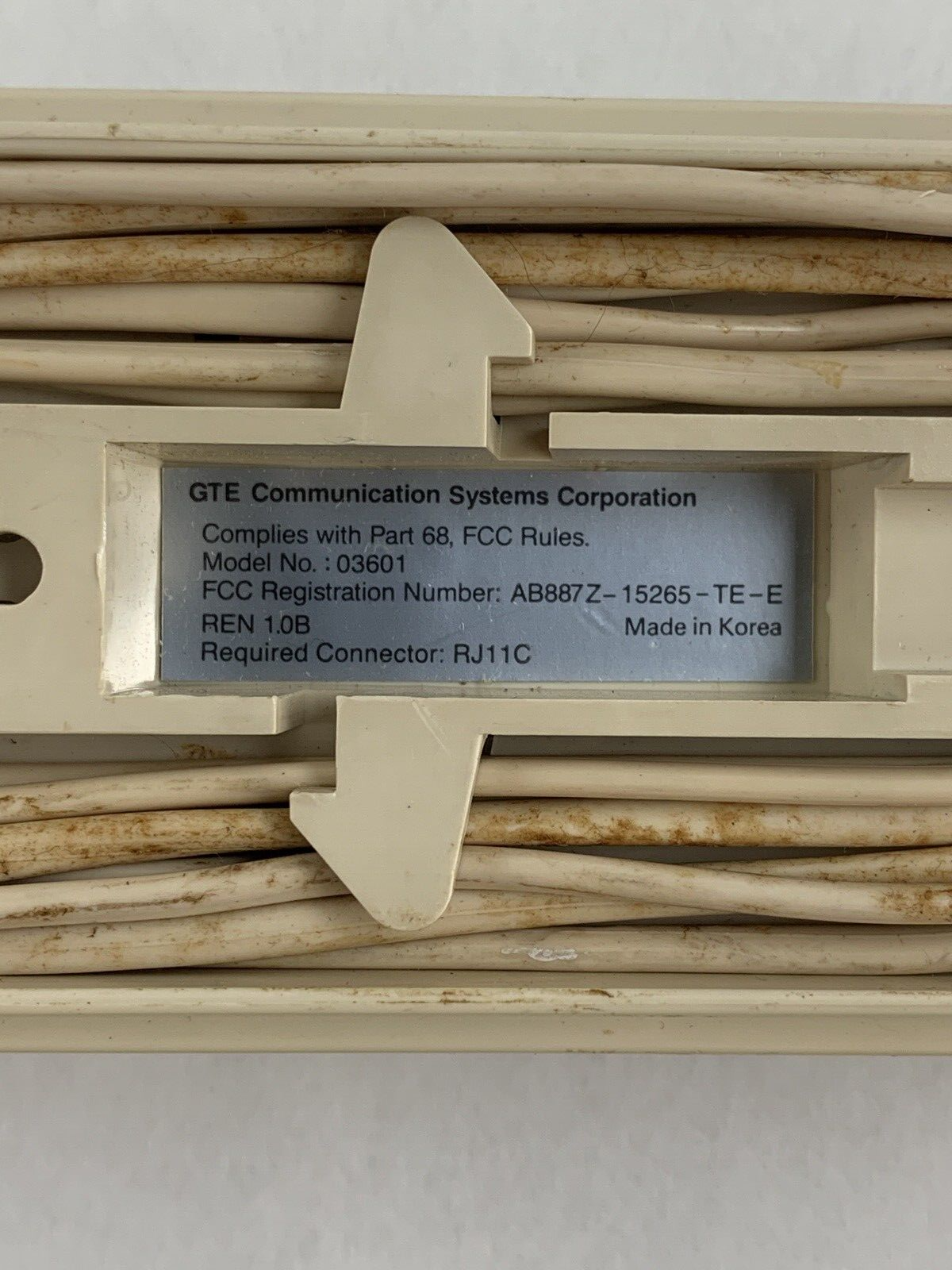 GTE 03601 Trimline Phone Telephone Touchtone Sigma 300 Wall Desk Vintage
