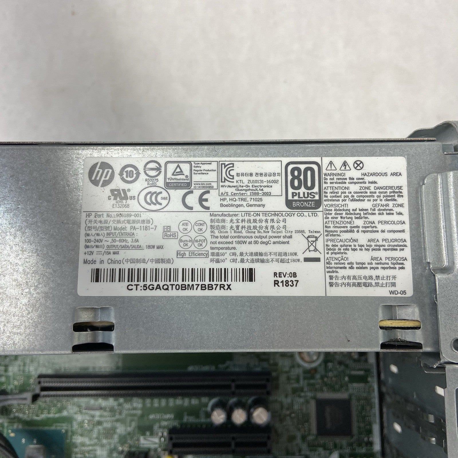 HP ProDesk 400 G4 SFF Intel Core i5-7500 3.4GHz 8GB RAM No HDD No SO8