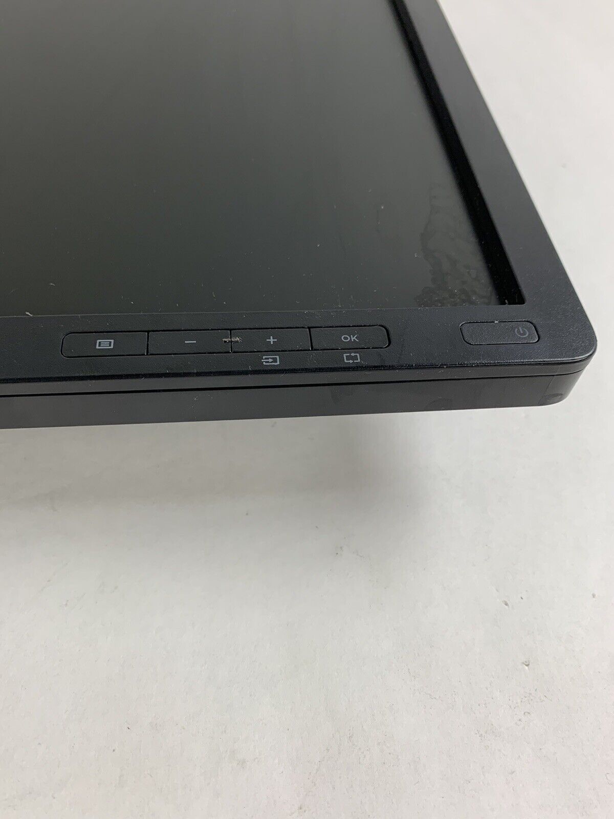 HP E231 EliteDisplay 23 in Monitor FHD LED Backlit LCD Screen VGA DVI