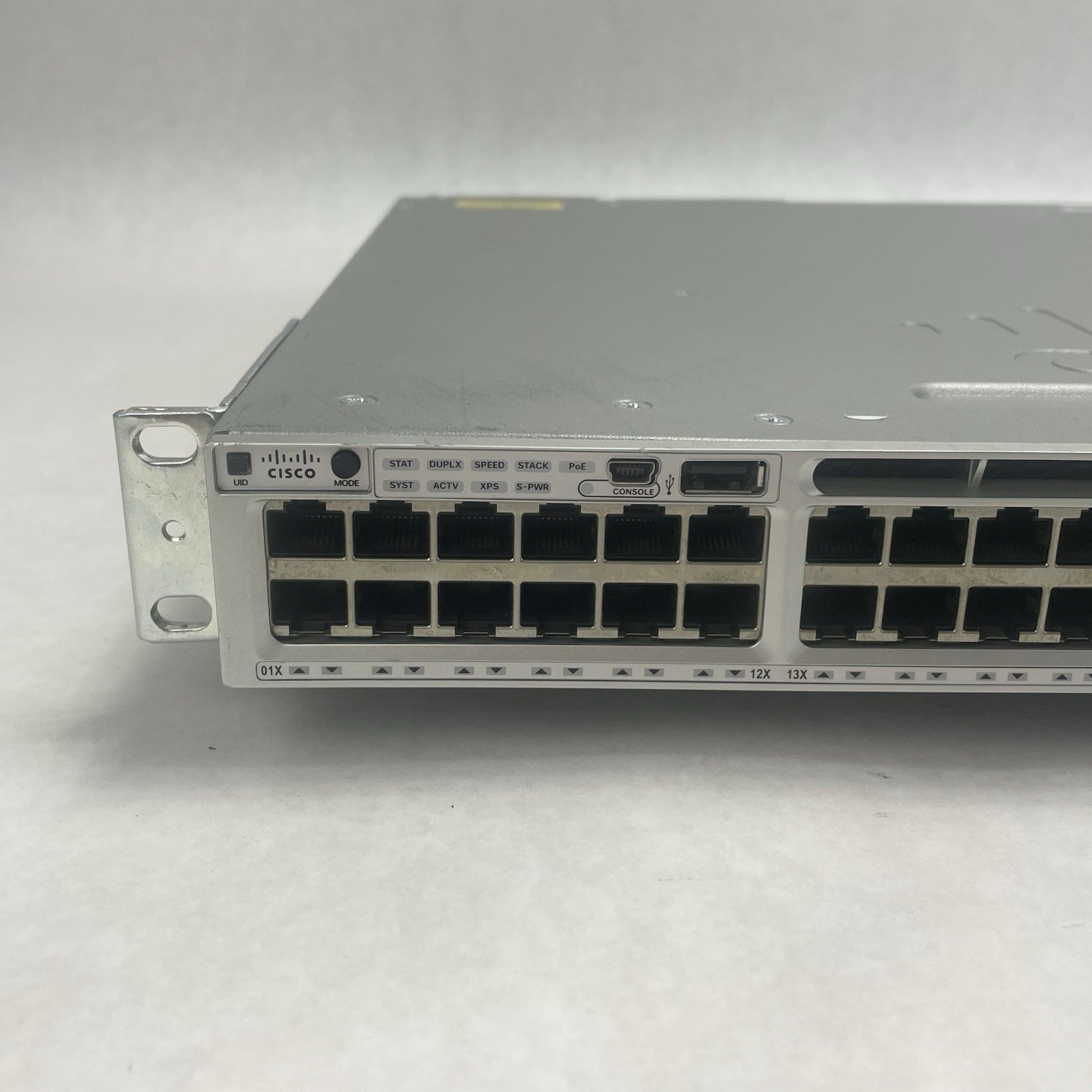 Cisco WS-C3850-48P-S 48 V02 Port Switch 2x 1100W PSU Tested & Reset4