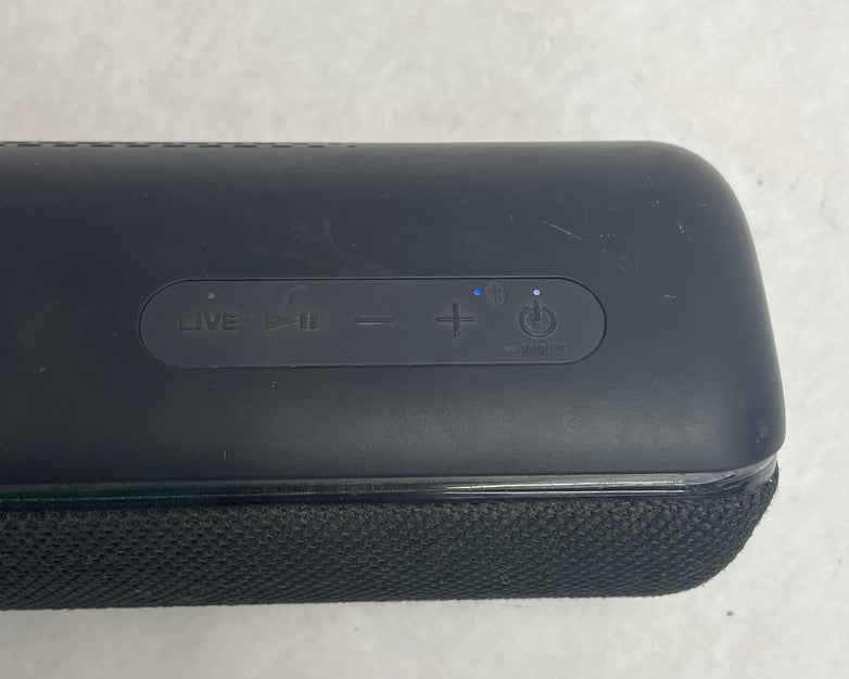 Sony SRS-XB32 Tested No Charging Cable