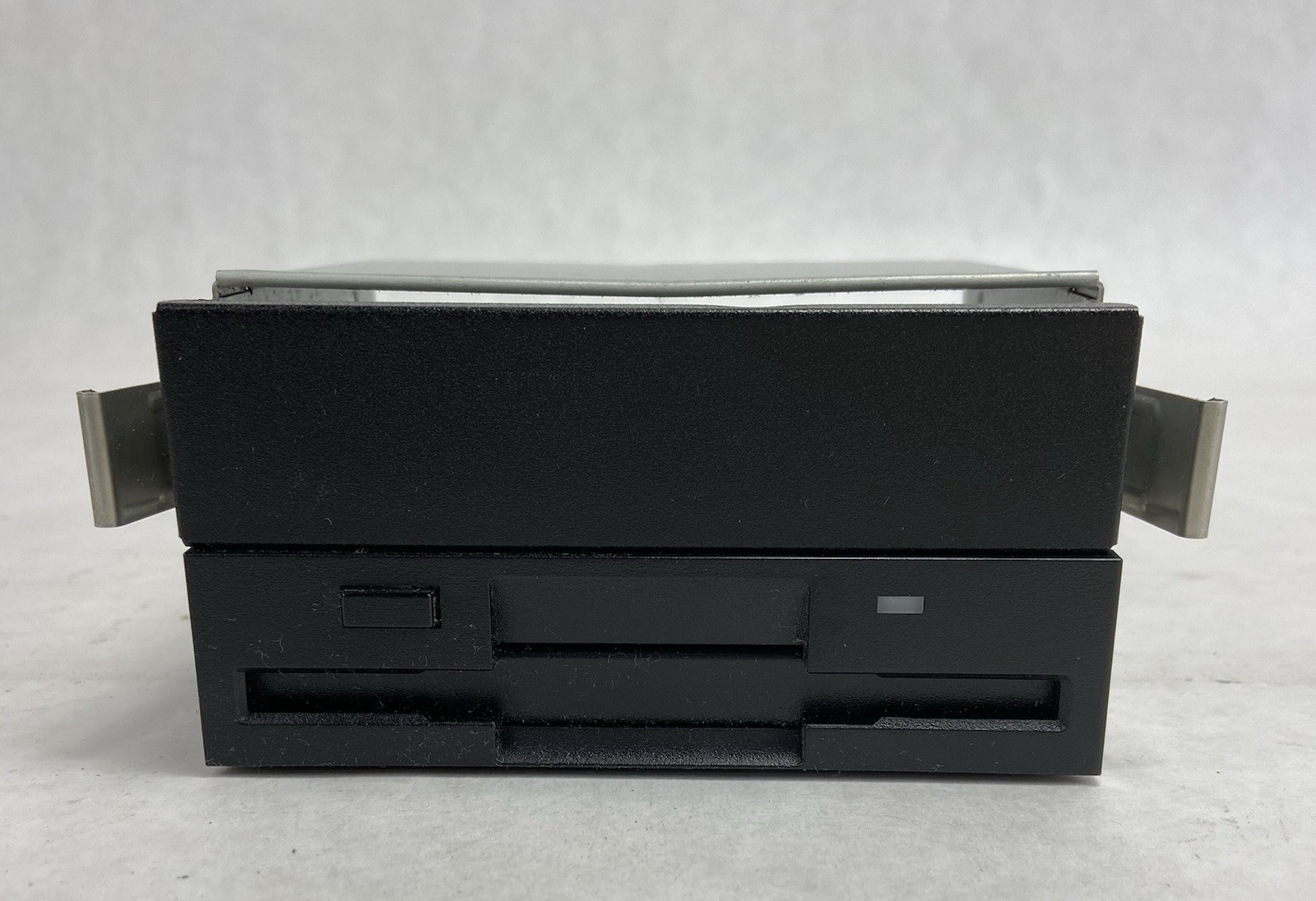 Antec Sonata Replacement Blank Front Insert/Caddy and Floppy Drive - Untested