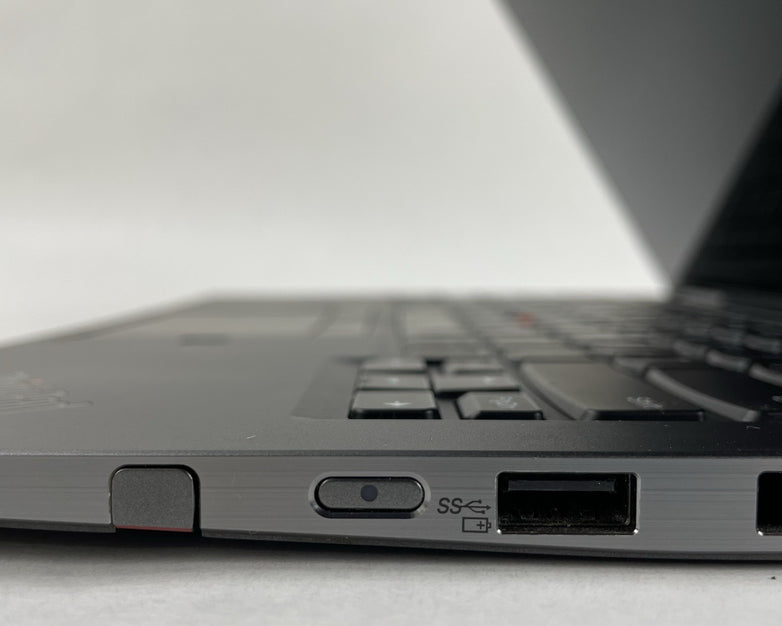 Lenovo ThinkPad X1 Yoga 4Gen 14" i5-8265U 1.60 GHz 16 GB RAM No SSD/OS/AC