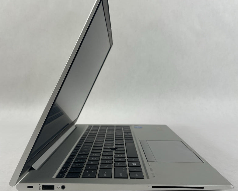 HP EliteBook 850 G8 15.6" i5-1145G7 2.60 GHz 8 GB RAM No SSD/OS/AC