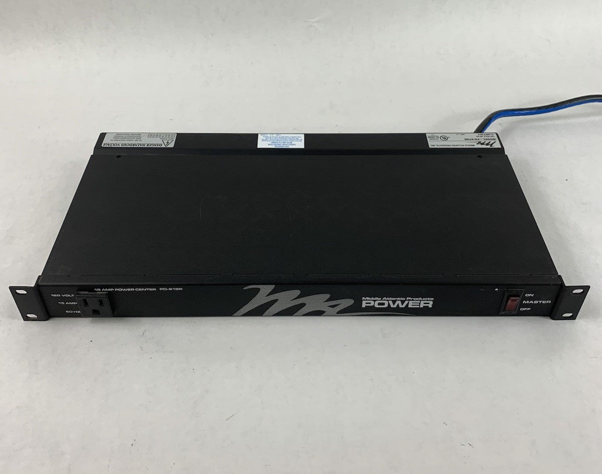 Middle Atlantic Products PD-915R 120V-15A-60Hz 8-Port Rackmount Power Center1