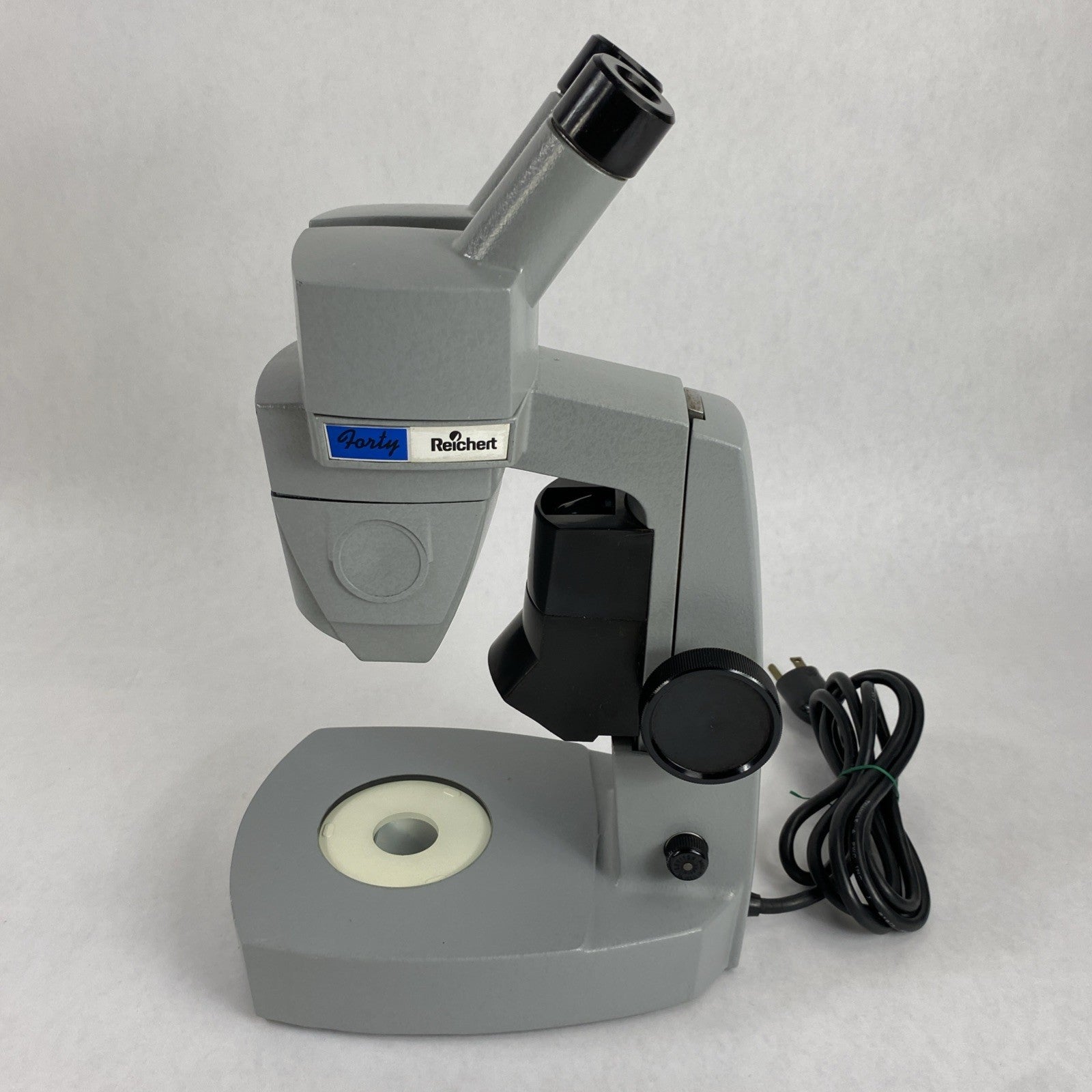 Reichert Forty Series 41 Microscope9