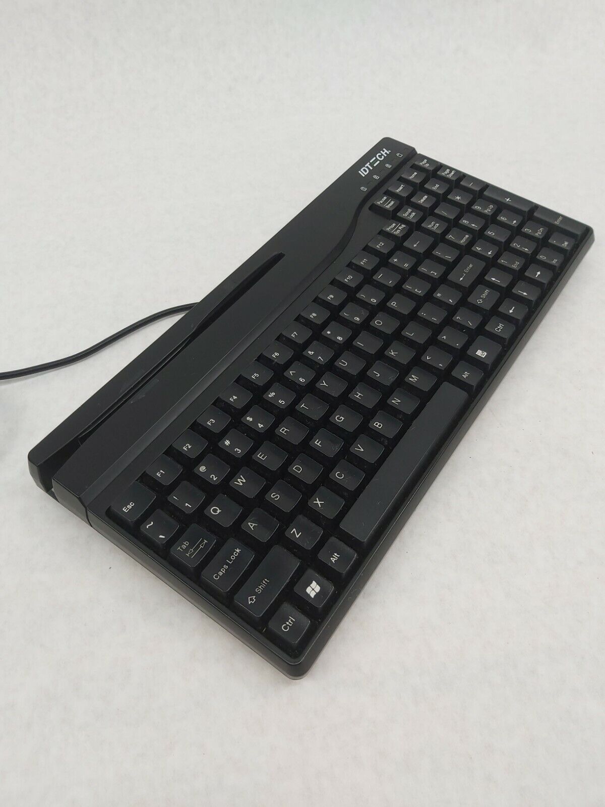 ID Tech IDKA-334312B Magstripe Card Reader Keyboard