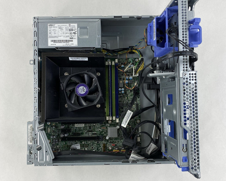 Lenovo ThinkCentre M900 SFF Intel Core i7-6700 3.4GHz 8GB RAM No HDD No OS