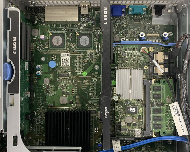 Dell PowerEdge R710 Server 2x Xeon E5640 2.67GHz 4GB RAM No OS/HDD
