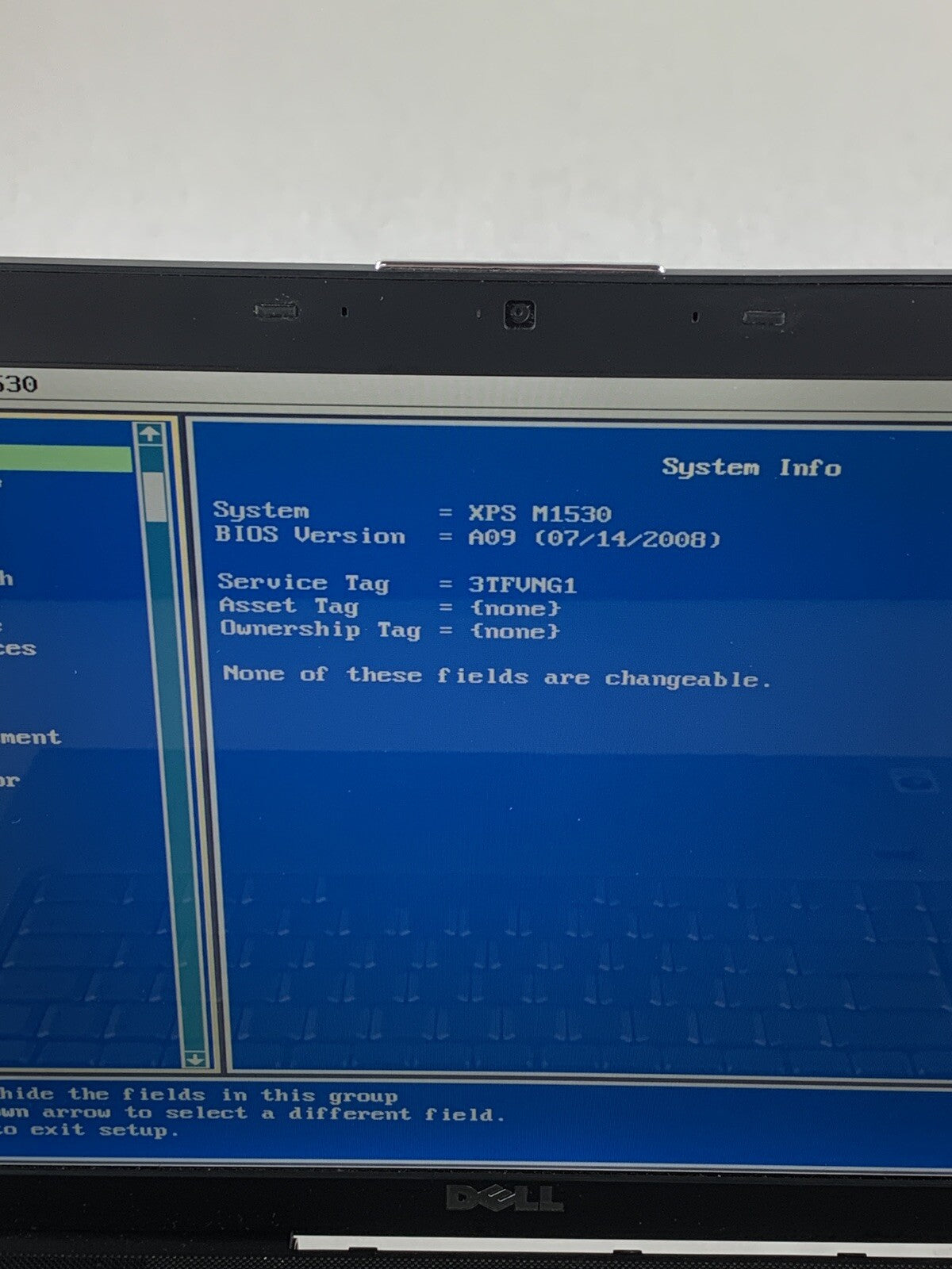 Dell XPS M1530 Core 2 Duo 00010676 2.4 GHz 2 GB No OS No HDD No Batt No AC