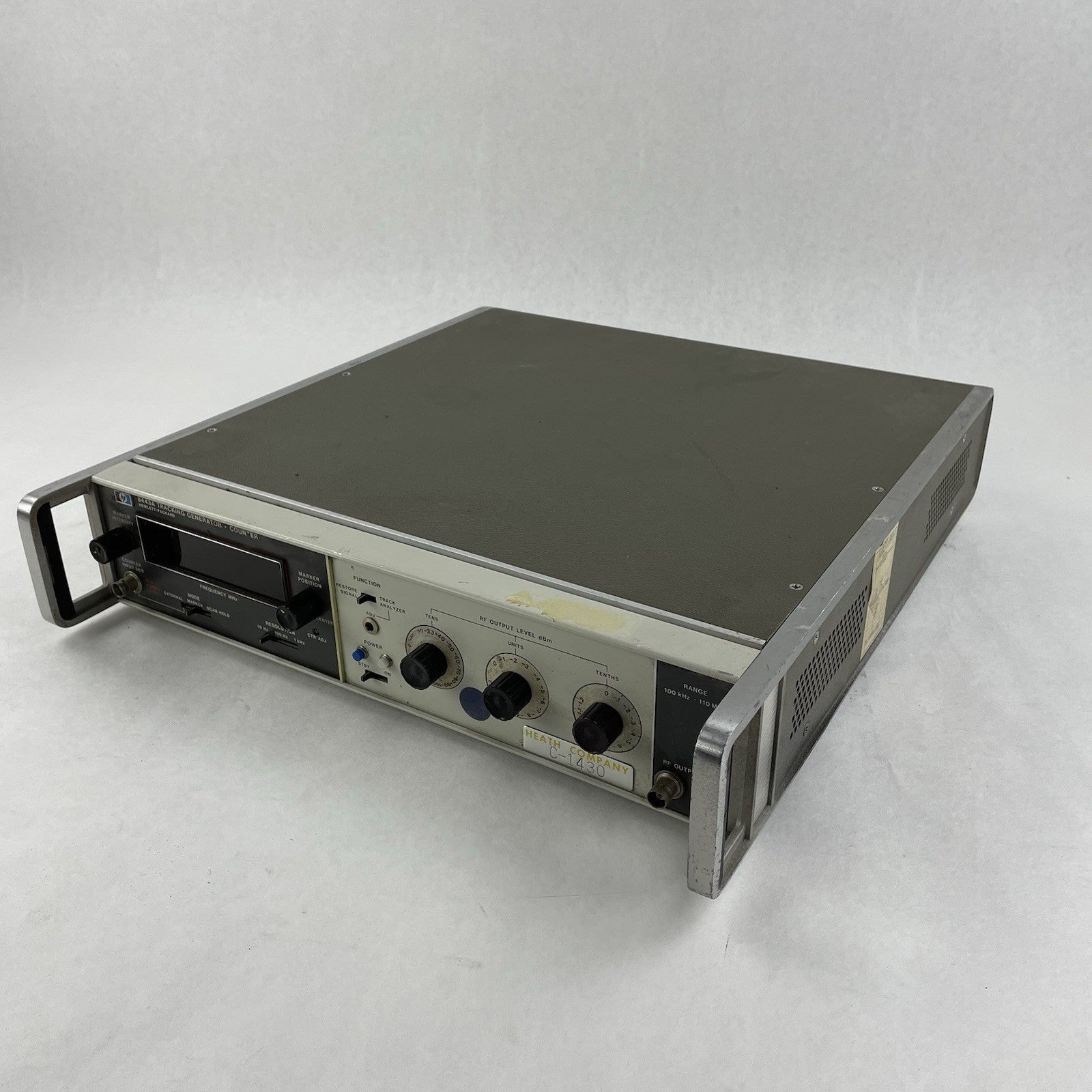 Hewlett-Packard HP 8443A Tracking Generator Counter .5 1300MHz Untested