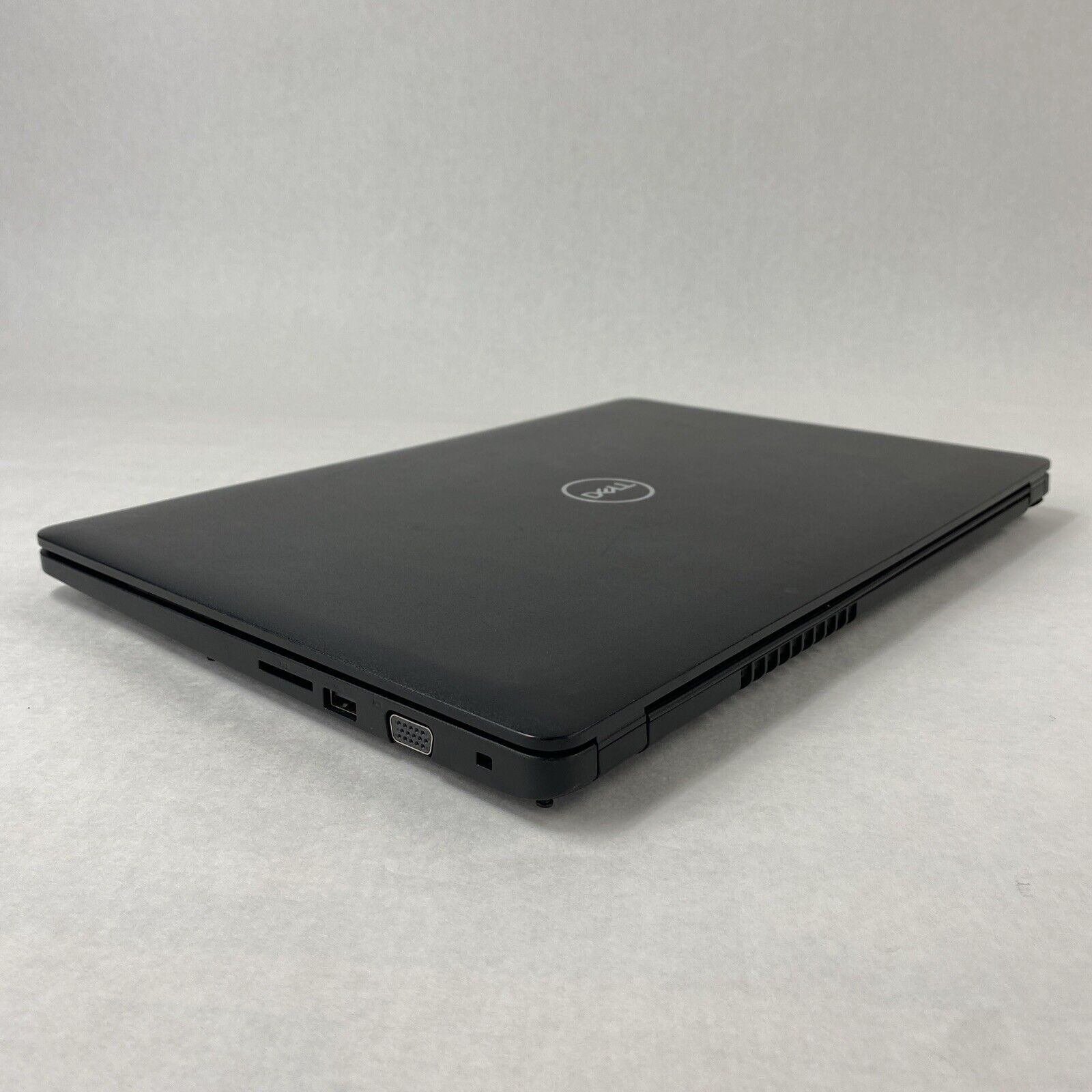 Dell Latitude 3580 Touch Core i5-7200U 2.50GHz 8GB RAM 15.6" No HDD No OS No OS