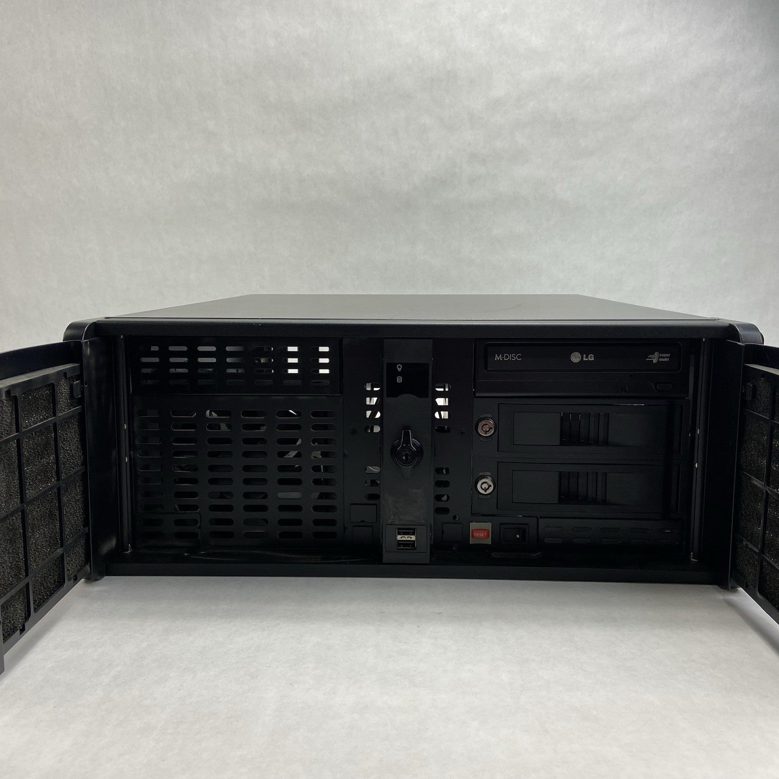 DATEC EYE-4800B 4U Rackmount Server Chasis Bare Bones No PSU3
