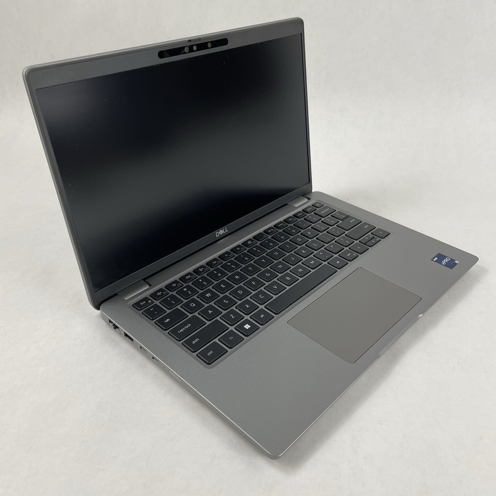 Dell Latitude 5540 14" i5-1345U 4.35 GHz 8 GB RAM No SSD/OS/AC0