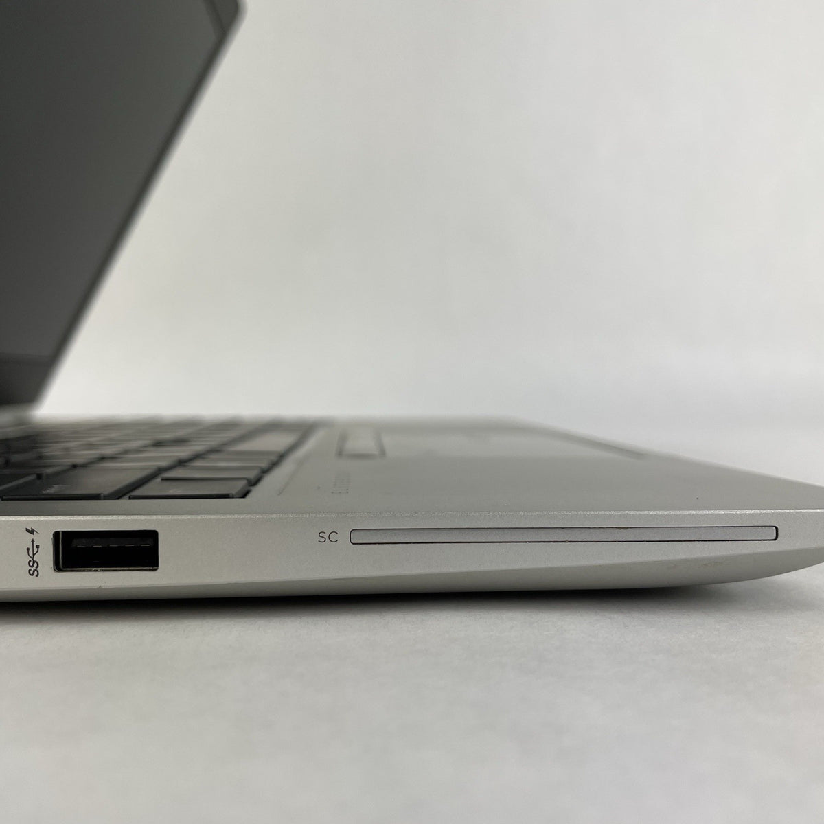 HP mt44 14" Ryzen 3 Pro 2300U 2.00 GHz 4 GB RAM No SSD/OS/AC8