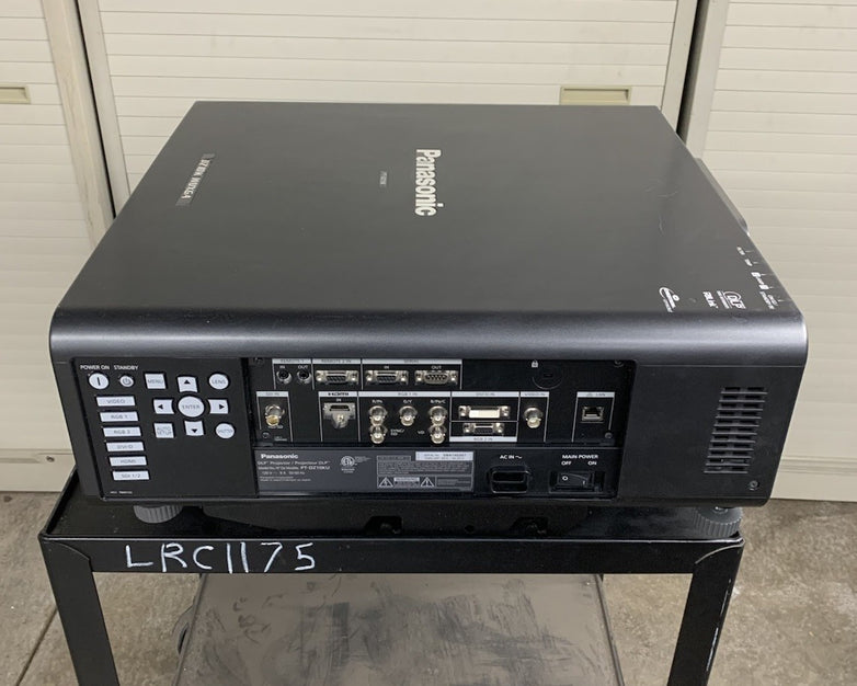 Panasonic PT-DZ10KU WUXGA DLP Lamp Projector 3077 H - Tested No Lens No Remote