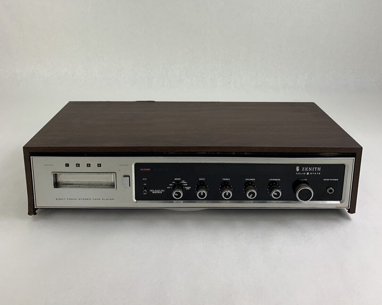 Zenith F680W Stereo 8 Eight Track Player Digilite Receiver For Parts and Repair