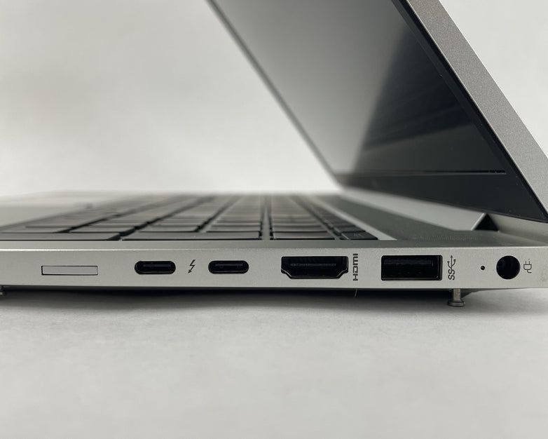 HP EliteBook 850 G8 15.6" i7-1185G7 3.00 GHz 8 GB RAM No SSD/OS/AC/Batt