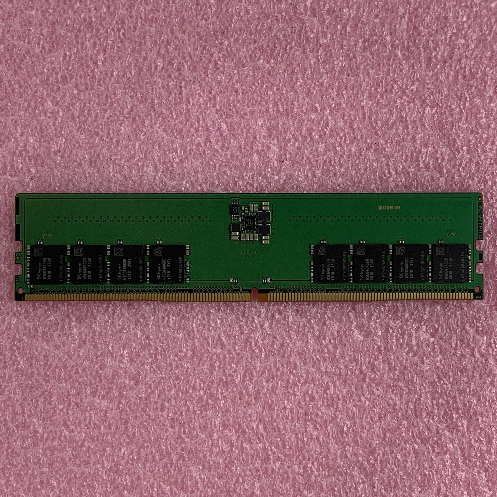 SK Hynix HMCG78AGBUA084N AA DDR5-4800 1x16GB UDIMM Desktop Memory RAM5