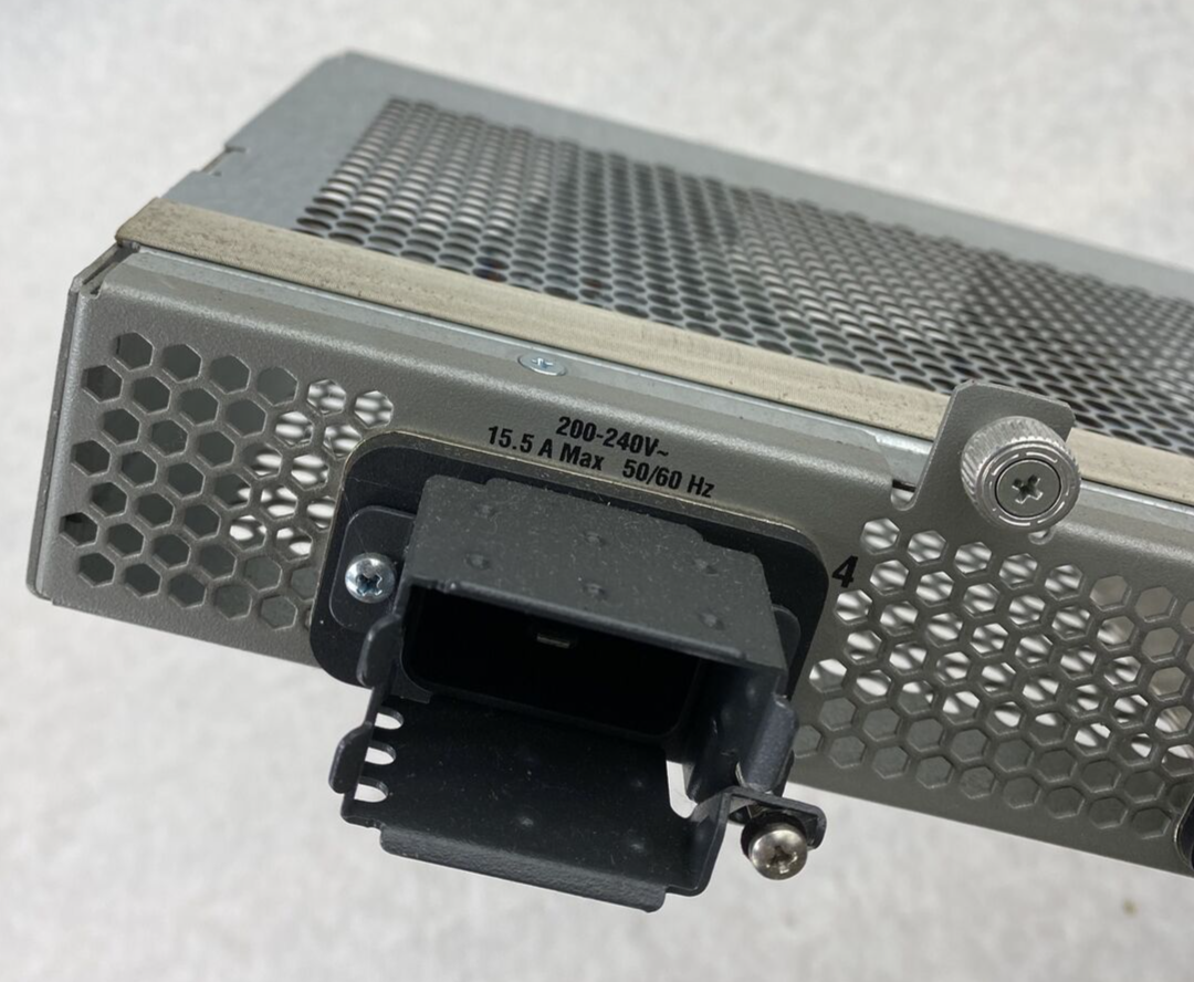 Cisco 800-30322-01 Blade Server Backplane N20-PAC5-2500W for UCS 5108