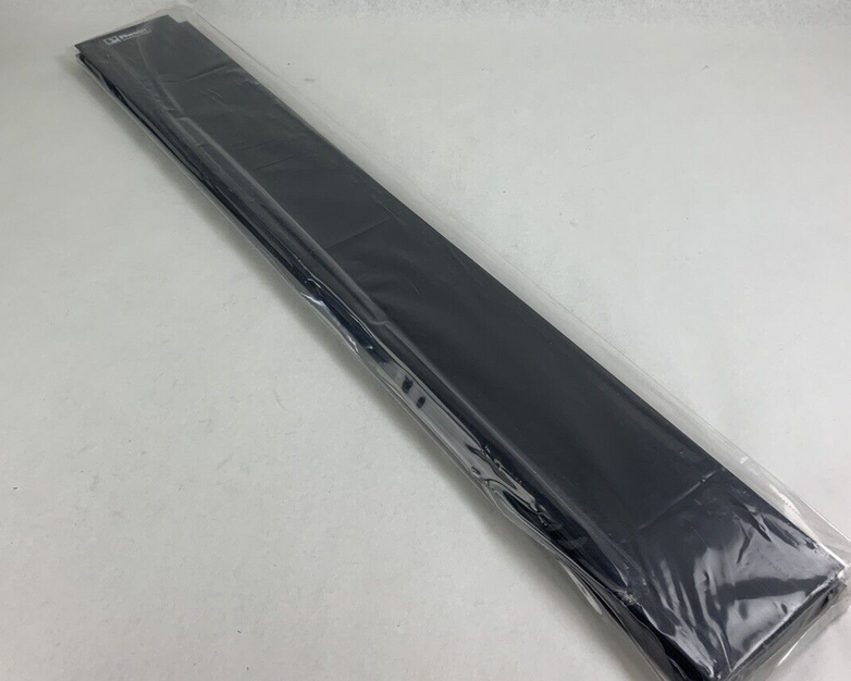 Panduit RWMPV45E-KIT Rack Net Runner Vertical Cable Manager Panels Box Opened