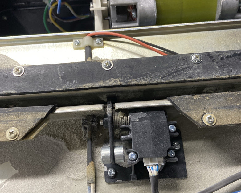 Fellowes Powershred 225i Strip Cut Shredder - Tested - Needs Repair